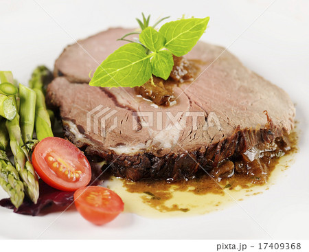 Beef Roast 17409368