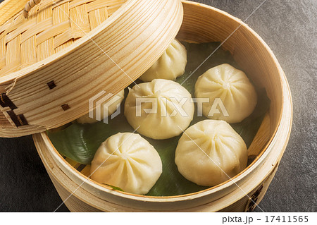 できたて小籠包 xiaolongbao Chinese steamed bun 17411565