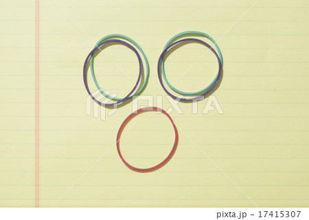 輪ゴムの顔 17415307