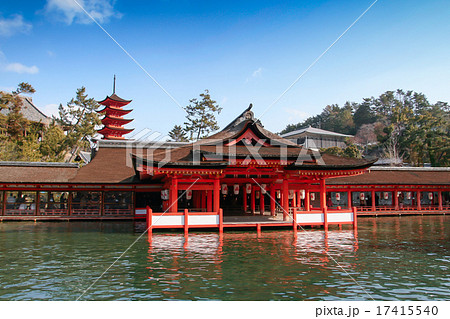 初詣の宮島 厳島神社の写真素材