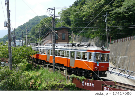 箱根登山鉄道 モハ1形 箱根湯本駅付近 箱根登山鉄道 モハ1形 箱根湯本駅付近 17417000