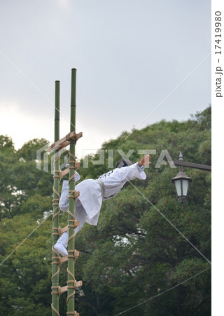 三島大社夏祭りイベント梯子乗り 17419980