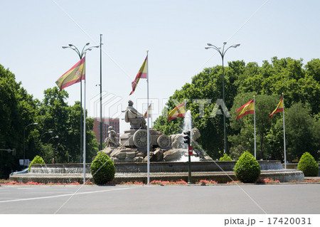 Cybele fountain with Spanish flags 17420031