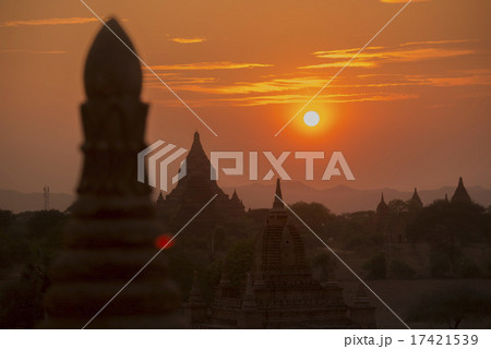 ASIA MYANMAR BAGAN TEMPLE PAGODA LANDSCAPE ASIA MYANMAR BAGAN TEMPLE PAGODA LANDSCAPE 17421539
