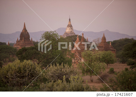 ASIA MYANMAR BAGAN TEMPLE PAGODA LANDSCAPE ASIA MYANMAR BAGAN TEMPLE PAGODA LANDSCAPE 17421607