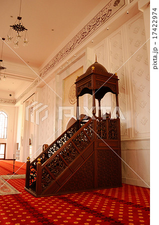 Mimbar of Tengku Ampuan Jemaah Mosque 17422974