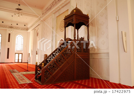 Mimbar of Tengku Ampuan Jemaah Mosque 17422975