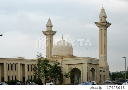 Tengku Ampuan Jemaah Mosque in Selangor, Malaysia 17423018
