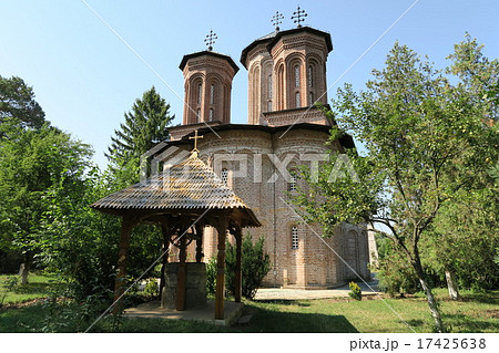 スナゴブ修道院 17425638