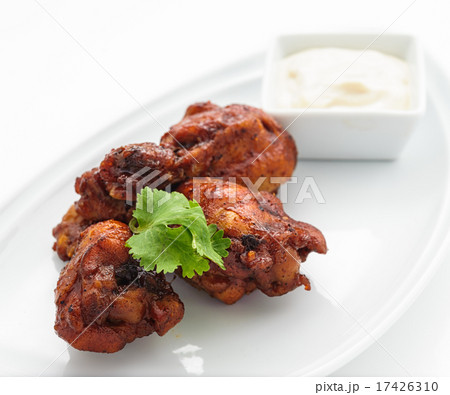 Deep fried chicken with tartar sauce 17426310