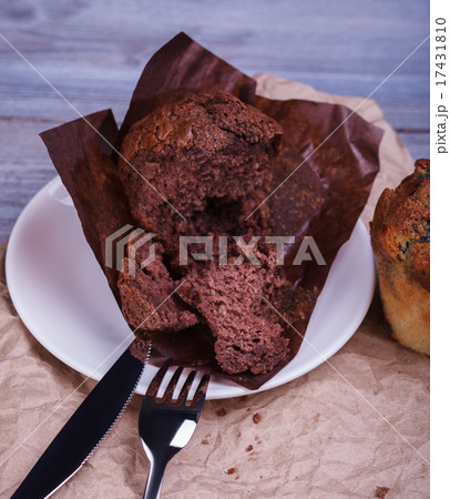 blackberry cupcake 17431810