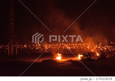 京都広河原の松上げ 17432659