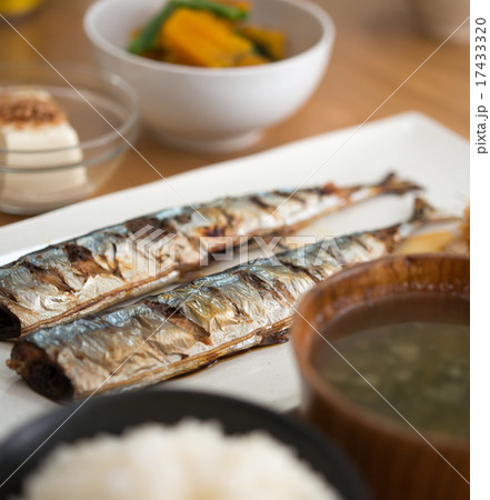 秋刀魚 17433320