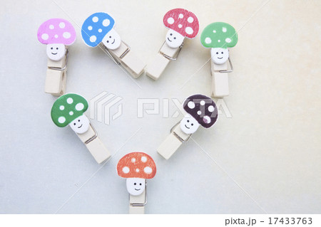 Collection of colour wood clips on the table Collection of colour wood clips on the table 17433763