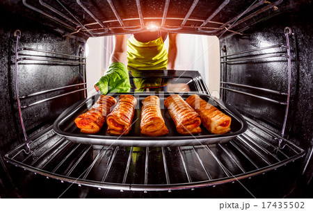 Cooking in the oven at home. Cooking in the oven at home. 17435502