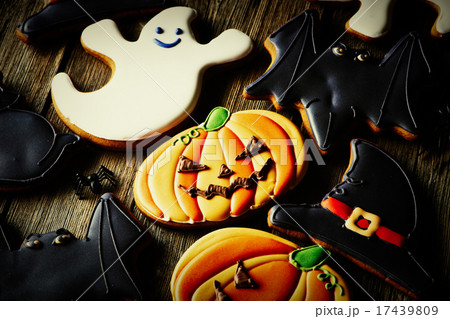 Halloween homemade gingerbread cookies Halloween homemade gingerbread cookies 17439809