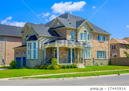 Luxury houses in North America Luxury houses in North America 17443914