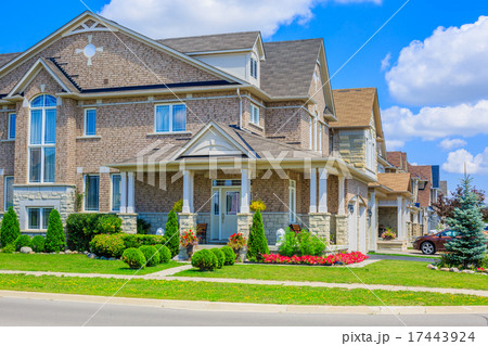 Luxury houses in North America Luxury houses in North America 17443924