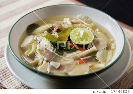 Thai Food 17449837