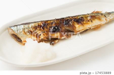 サンマの塩焼き 17453889