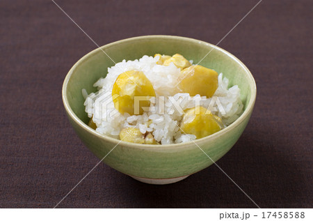 栗ご飯（横位置•お箸無し） 17458588