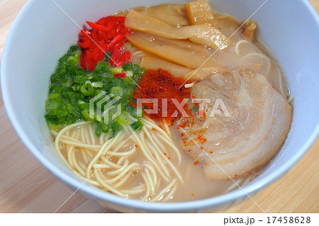 豚骨ラーメン 17458628