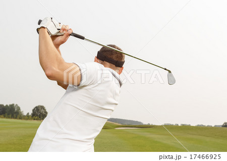 Sportsman playing a game of golf 17466925