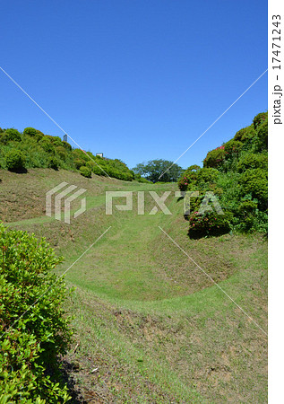 快晴の山中城址 17471243