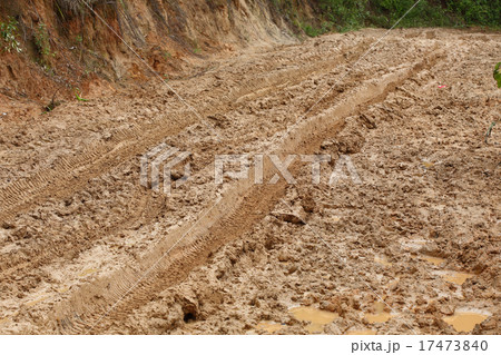 road wet muddy of backcountry countryside 17473840