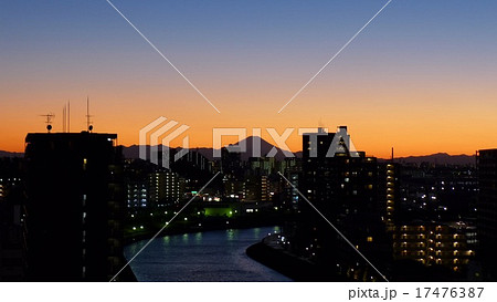 東京の夕景 新河岸川と富士山 東京の夕景 新河岸川と富士山 17476387