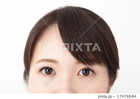 若い女性の前髪 おでこの写真素材 若い女性の前髪 おでこの写真素材