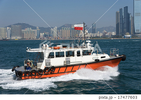 香港 水先艇 パイロットボート の写真素材