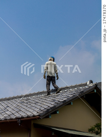 家の解体現場 17478370