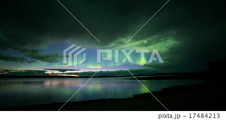 オーロラ 17484213