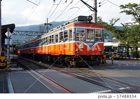 箱根登山鉄道モハ2形 小田原電気鉄道チキ2形 108 (強羅駅) 箱根登山鉄道モハ2形 小田原電気鉄道チキ2形 108 (強羅駅) 17488334