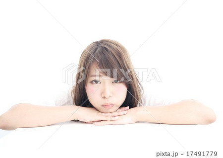 女性　20代　ひま 17491779