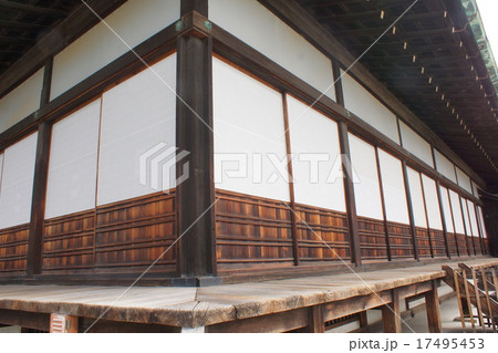 建造物　回り濡れ縁 17495453