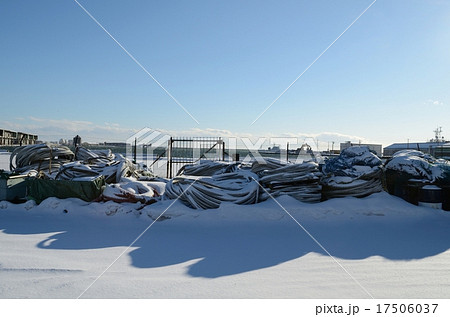 海辺の雪景色 海辺の雪景色 17506037