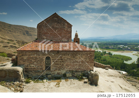 Cave city Uplistsihe Cave city Uplistsihe 17512055