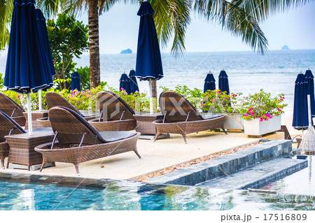 Swimming pool with relaxing seats Swimming pool with relaxing seats 17516809