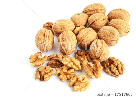 Walnuts 17517665
