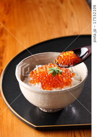 いくら丼 17532106