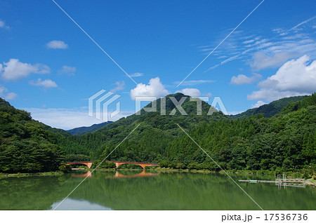 碓氷湖（群馬県安中市） 17536736