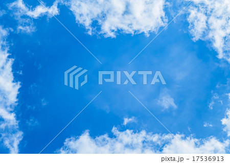 空 晩夏の空 秋の空 9月の空 青い空 綿雲 積雲 コピースペース テキストスペース 合成用背景 雲 空 晩夏の空 秋の空 9月の空 青い空 綿雲 積雲 コピースペース テキストスペース 合成用背景 雲 17536913