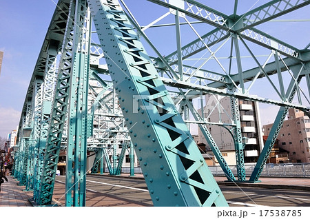 石川県金沢市 犀川大橋の鉄骨 石川県金沢市 犀川大橋の鉄骨 17538785