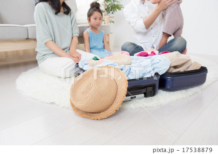 ordinary homes 6 years old & 1 year old ordinary homes 6 years old & 1 year old 17538879
