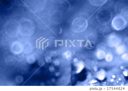abstract concept blue background water drops glare bokeh 17544824