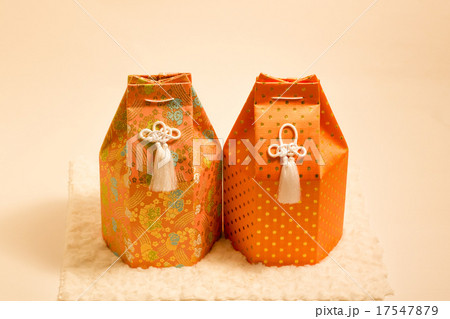 愛犬の遺骨 愛犬の遺骨 17547879