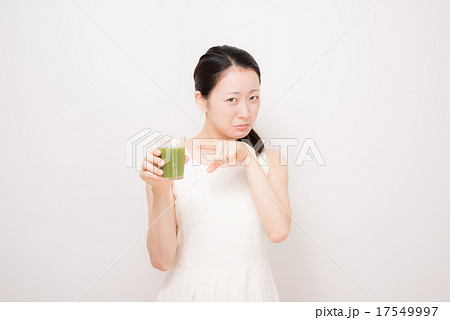 青汁 女性 青汁 女性 17549997