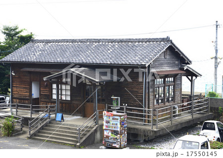 田舎の駅前風景／長崎県　東彼杵町 17550145